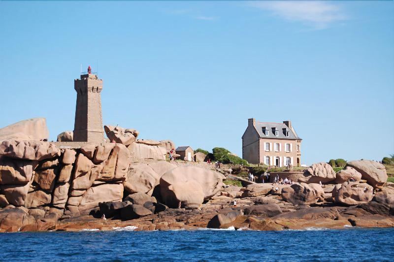 Hotel Des Rochers Perros-Guirec Eksteriør billede